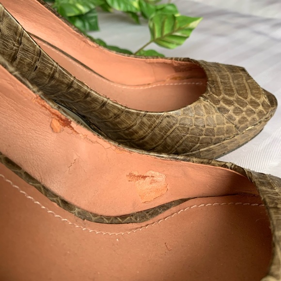 VINCE CAMUTO peep toes platform shoes 👠 - Picture 7 of 7